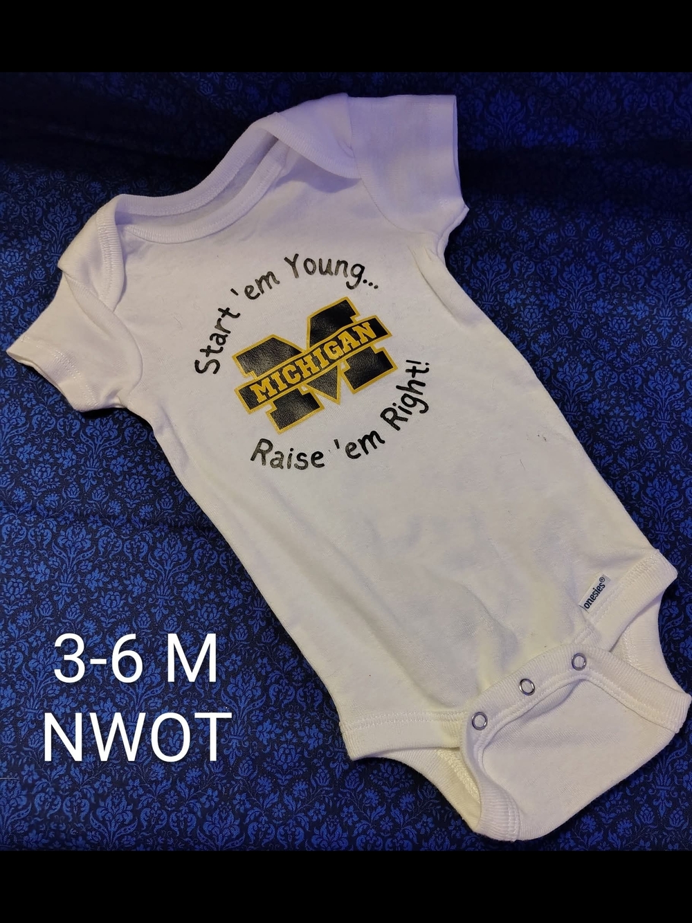 Gerber White Michigan "Start 'em Young... Raise 'em Right!" 3-6 Month NWOT